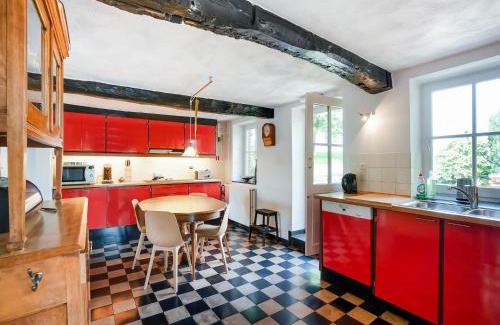 Remersdaal House | Voeren Mansion with Garden