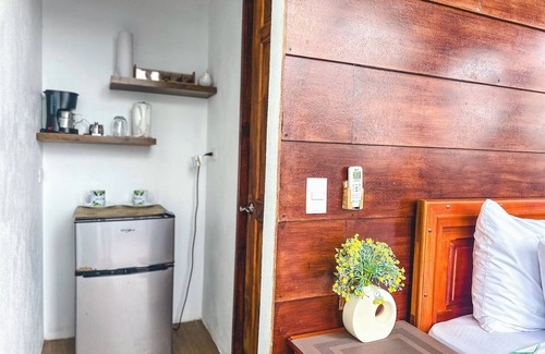 Venado Villa | Volcano and Lake View, Eco Glam #1.