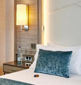 Centro Hotel | VP Plaza España Design