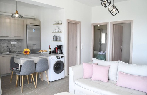 Agia Galini House | Vrachos Luxury Home 2