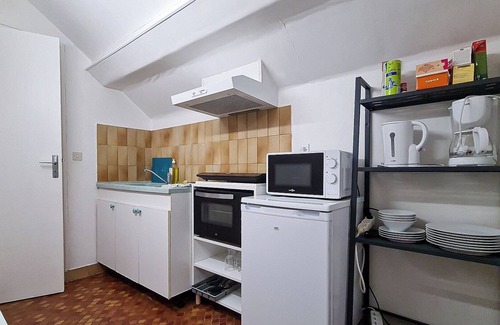 Les Templiers Apartment | Vrbo Property