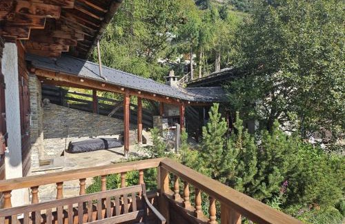 Monteiller Apartment | Vue 180 - Au pied des pistes - Typique et alpin