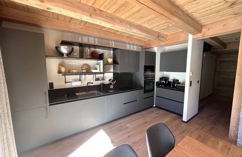 Les Deux Alpes Condo | Vue exceptionnelle ! Chalet moderne + sauna privé