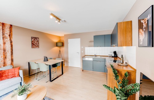 Unterjoch Apartment | VYLD: Deer pasture with terrace