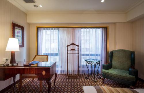 Zhongshan Hotel | Waikoloa Hotel