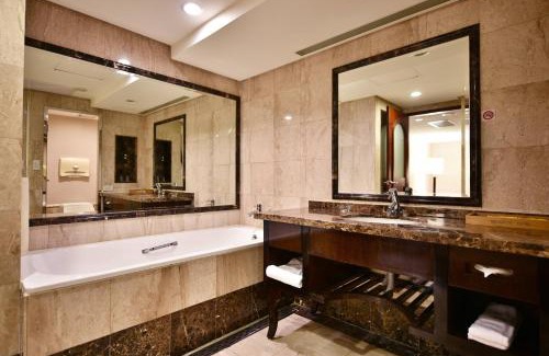 Zhongshan Hotel | Waikoloa Hotel