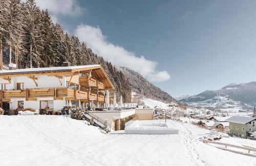 Sankt Veit im Pongau Apartment | Waldblick double room, shower or bath, WC - Empl, country and apartment house