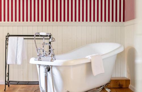 Dalaas House | Waldhüsle