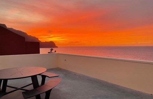 Ribeira Grande Hotel | Walhalla Seahouse