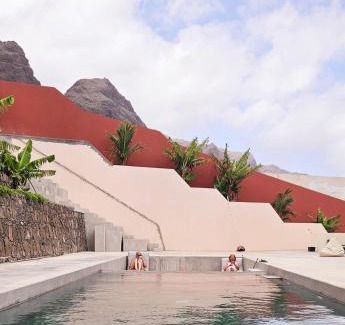 Ribeira Grande Hotel | Walhalla Seahouse