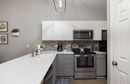 Table Rock Condo | ⛳*Walk-In* Branson Golf View Condo at Fall Creek⛳