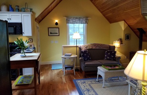 Southwest Harbor Cottage | WALK TO ACADIA'S TRAILS, OCEAN FROM THIS QUIET, CHARMING CARRIAGE HOUSE