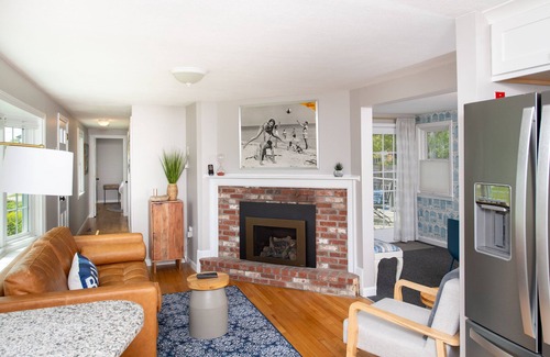 Dennis Port House | Walk To Beach - Comfortable 2BR Cottage