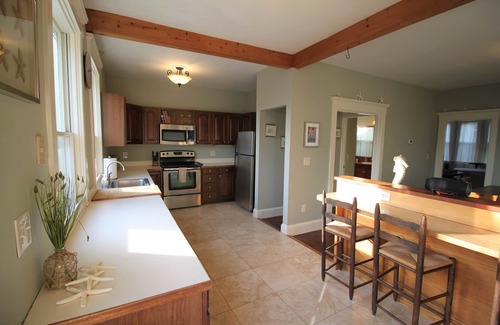 Historic Hill House | Walk to everything! Available July or Aug 2025