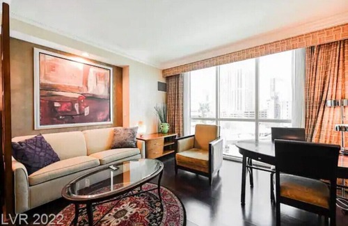 Las Vegas Condo | Walk to Formula 1 Las Vegas MGM Signature Tower 1 Studio No Resort Fees
