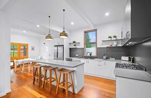 Middleton Beach House | Walk to Middleton Beach Albany - Family Friendly!