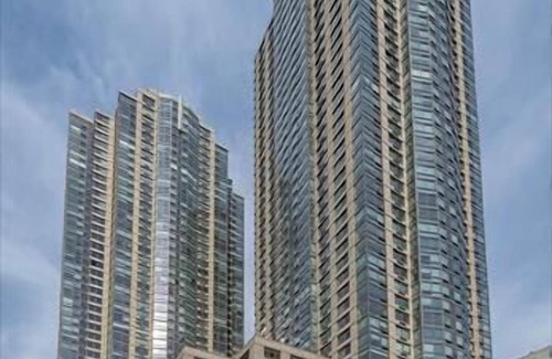 Hudson Exchange Apartment | Walk to NY Waterway 2 V BR | Newport | Near PATH