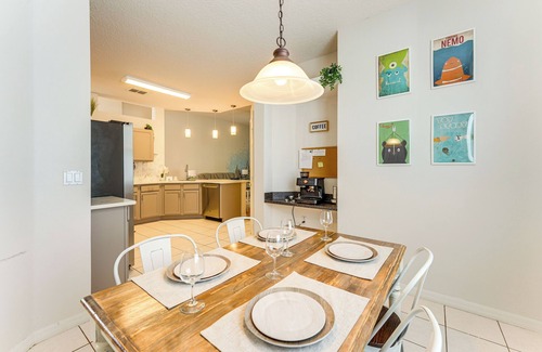 Haines City House | Walk to Tower Lake: Family Home in Gated Community
