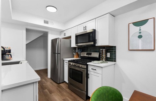 South Lamar House | Walk to Zilker Park & SoCo - Austin's Best