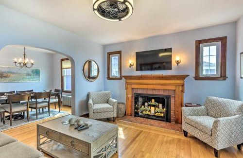East Shore House | Walkable New Haven Retreat with Ocean Views!