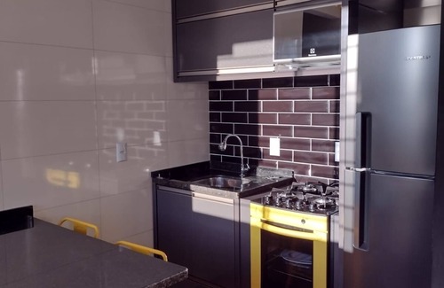 Palhoca House | Walking distance to the beach!