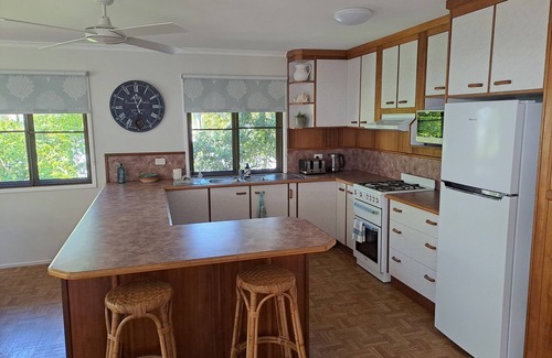 Agnes Water House | Walking distance to beach