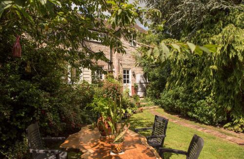 Cowes Bed & Breakfast | Ward Avenue B&B