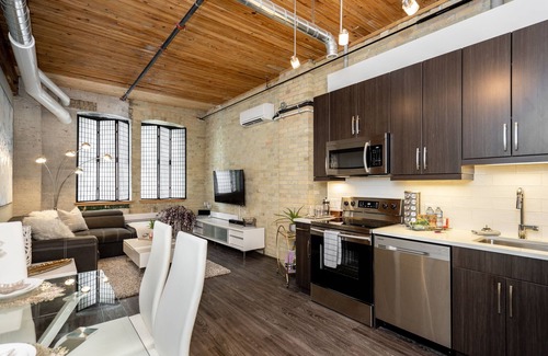 Exchange District Condo | Warehouse Loft in Exchange District w/Parking!