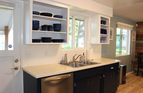 North Spokane House | Warm and Inviting 2 Bedroom 1 Bath in North Spokane