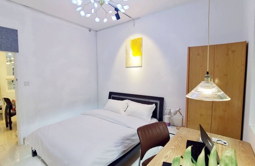 Qingyang Apartment | Warm Studio in Chengdu close to Taishengnan Road