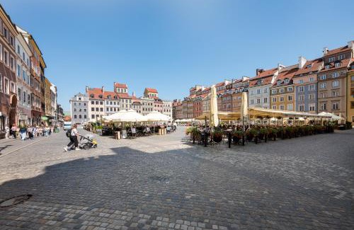 Old Town Apartment | Warsaw Main Square Apartment by BookingHost