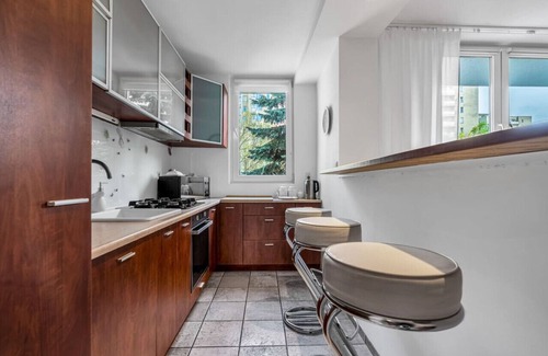Targowek Apartment | Warsaw Targówek Suite - 54m2, Balcony, Bus nearby - by Rentujemy