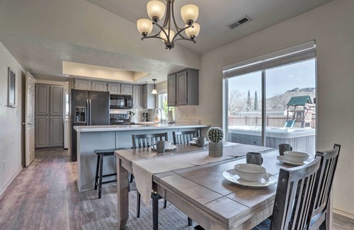 Washington House | Washington Home w/Private Hot Tub < 40 Mi to Zion