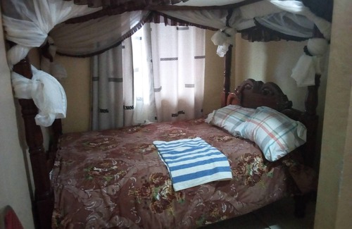 Isiolo House | Waso Central Emporium Lodge