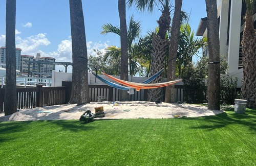 Bay Esplanade House | Water Front Home, with a short stroll to beach in Clearwater.