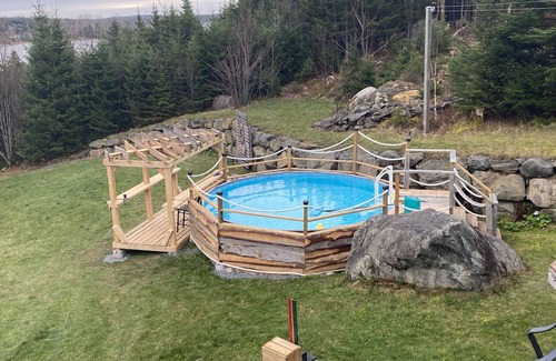 Head of Jeddore House | Water front, kayaking, wildlife, surfing and fresh air