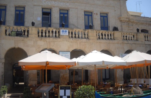 Birgu Apartment | Water's edge apartment with stunning 180 degree historic harbour views