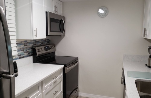 Dunedin Condo | Water View Updated Condo on the causeway to Honeymoon Island