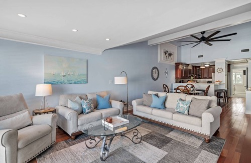 Holiday Isle Condo | Water Views! Pets Welcome, 42' Private Boat Slip on Canal, 2 Kings, Walk 2 Private Beach, Townhome