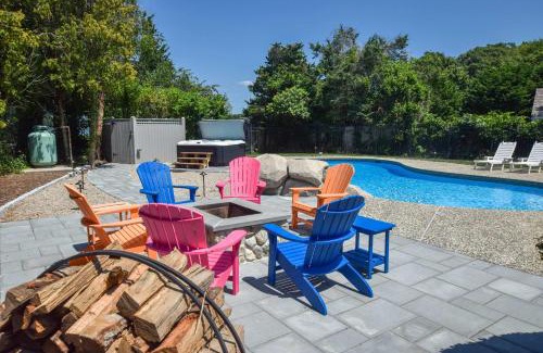 West Dennis House | Water Views Private Pool Access to Cove
