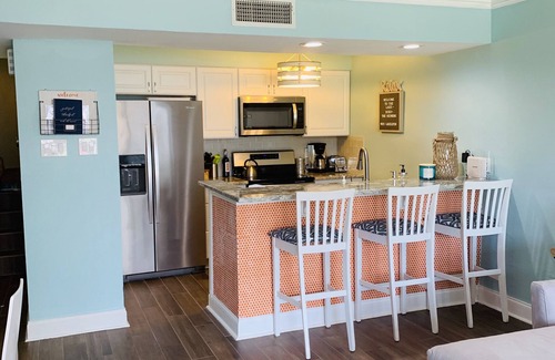 Walden on Lake Conroe Condo | Waterfront - 1st Floor! Beautifully Decorated 2 Bedroom/2Bath - Sleeps 6/8