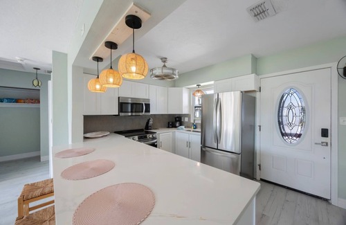 Hudson Beach Estates House | Waterfront 3/2 in Hudson, Fish from Dock!