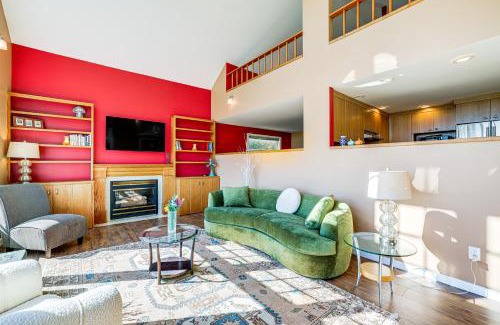Marietta-Alderwood House | Waterfront Bellingham Bliss Steps to Beach!