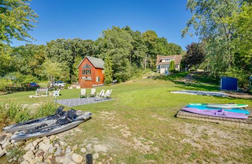 Fond du Lac House | Waterfront Fond du Lac Home on DeNeveu Lake!