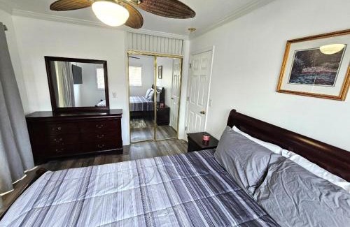 Intracoastal Homes House | Waterfront hideaway on the canal BDRM