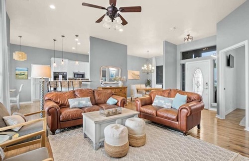 Runaway Bay House | Waterfront Luxury Getaway for Gatherings - 180 Degree Views, Large Deck & Dock