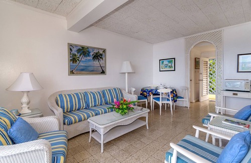 Ocho Rios Apartment | Waterfront , minutes from the beach, self catering, 24 hr security,