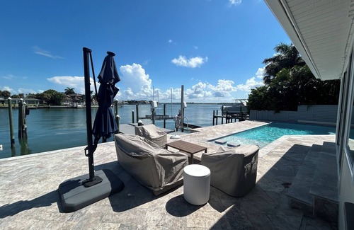 Belleair Beach House | Waterfront Open Bay View Belleair Beach 3-BR Home! No damage from Helene/Milton!