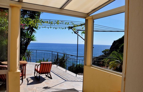 Alpes-Maritimes Villa | Waterfront property, 43 steps from the beach, 2 miles from Monaco, air-condition