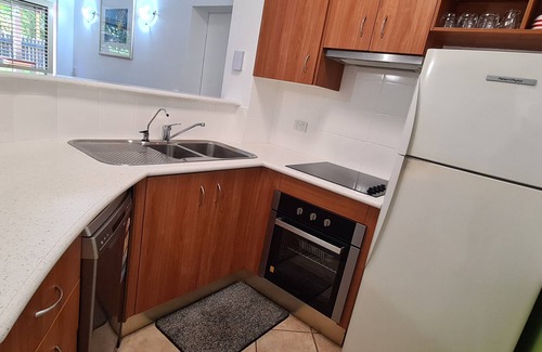 Cairns North Apartment | Waterfront Terraces